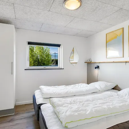 Four-bedroom With A Hot Tub 01 Dom wakacyjny Haderslev